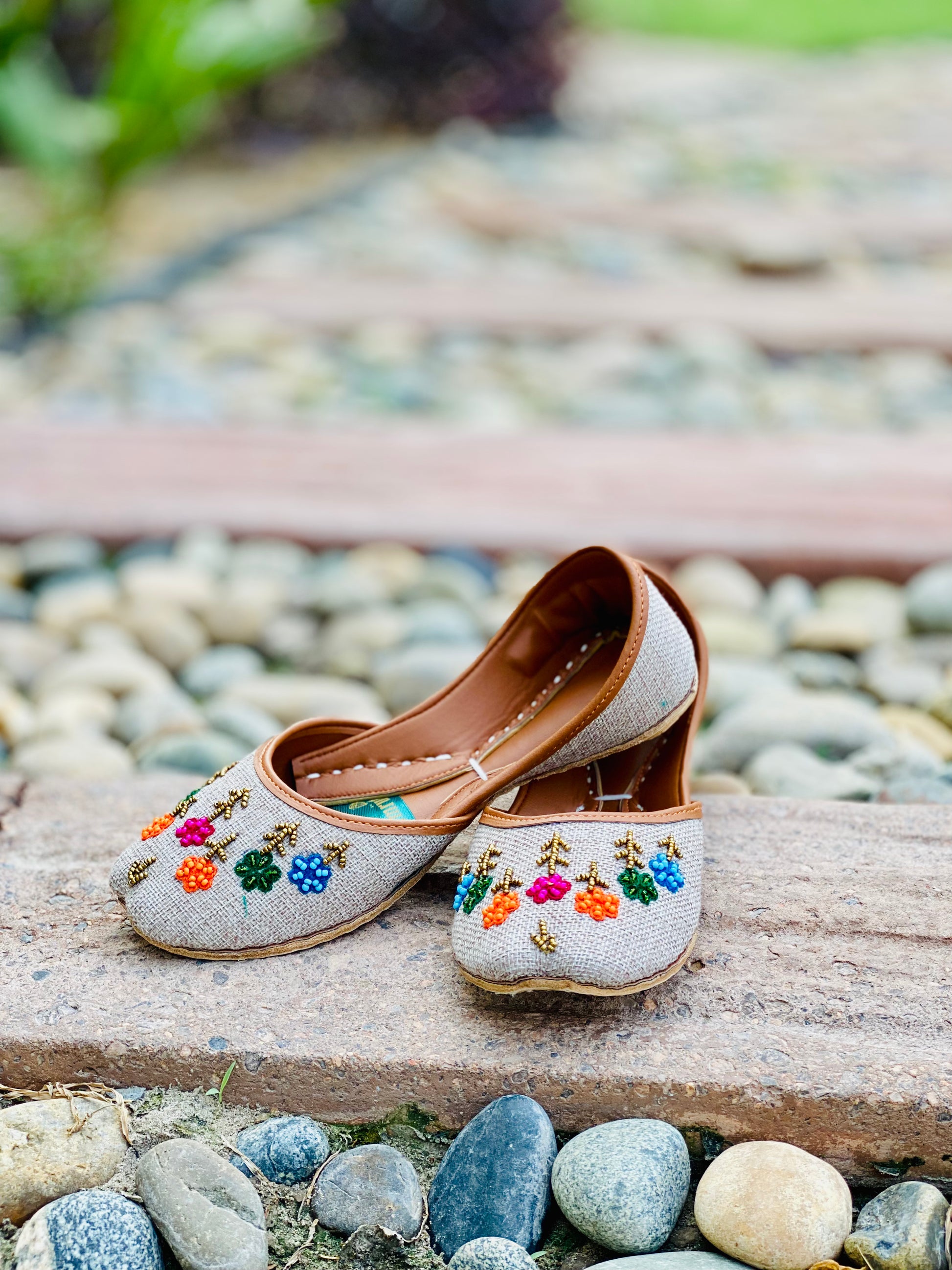 Bahaar - White-Grey Elegant Beadwork Khussa-- ----- - Zumrut by Amir 
