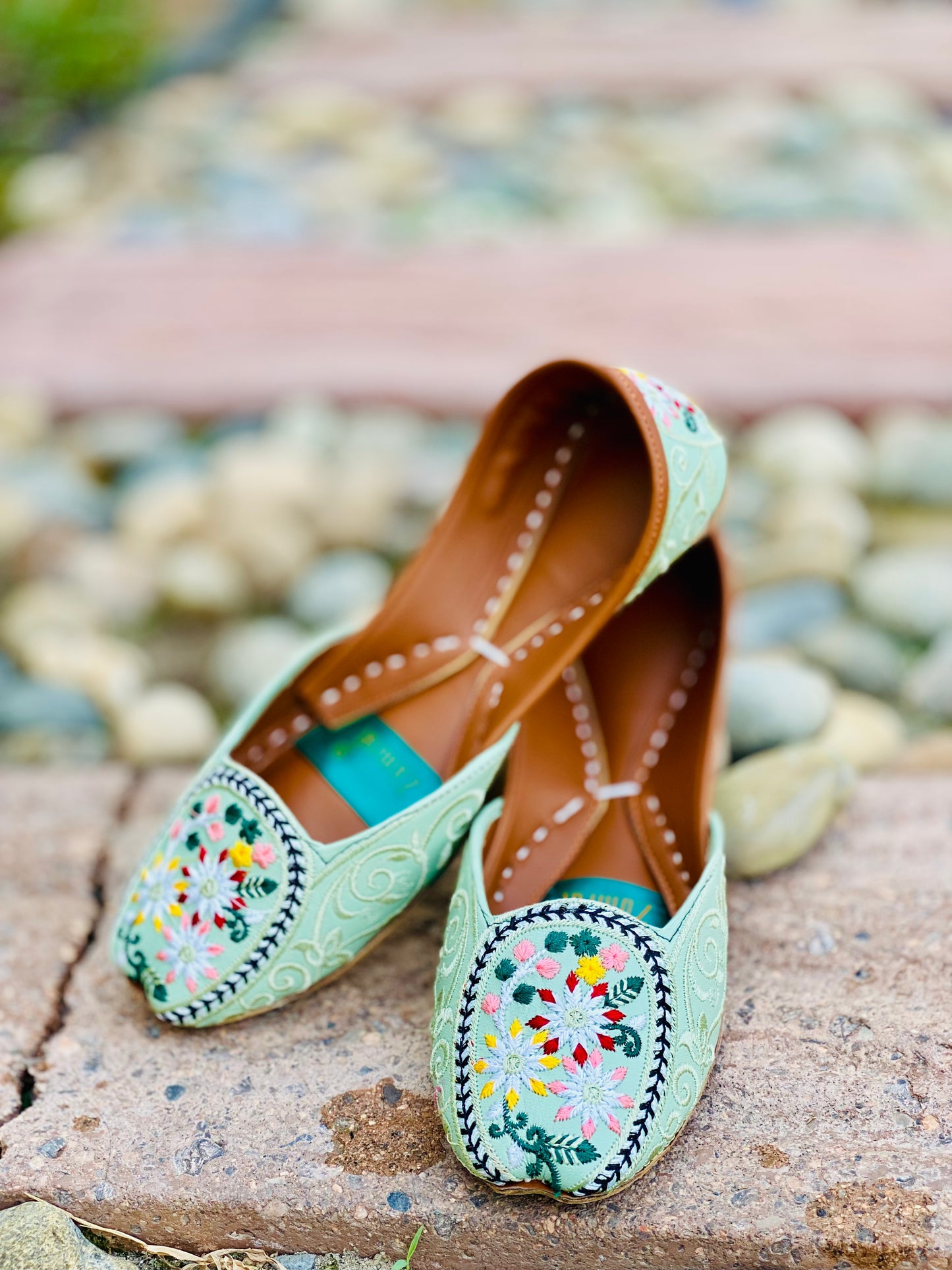 Olive Charm - Sea Green Fresh Embroidered Khussa - Zumrut by Amir 