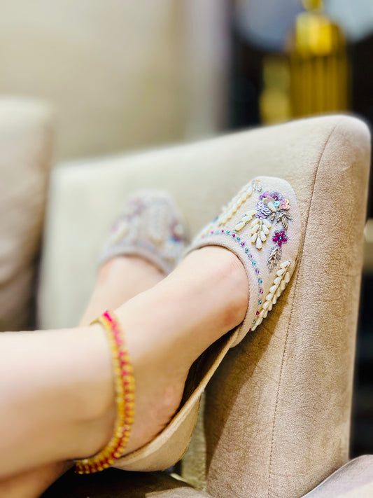 Rang-e-Zindagi - Cream Vibrant Beadwork Khussa - Zumrut by Amir 